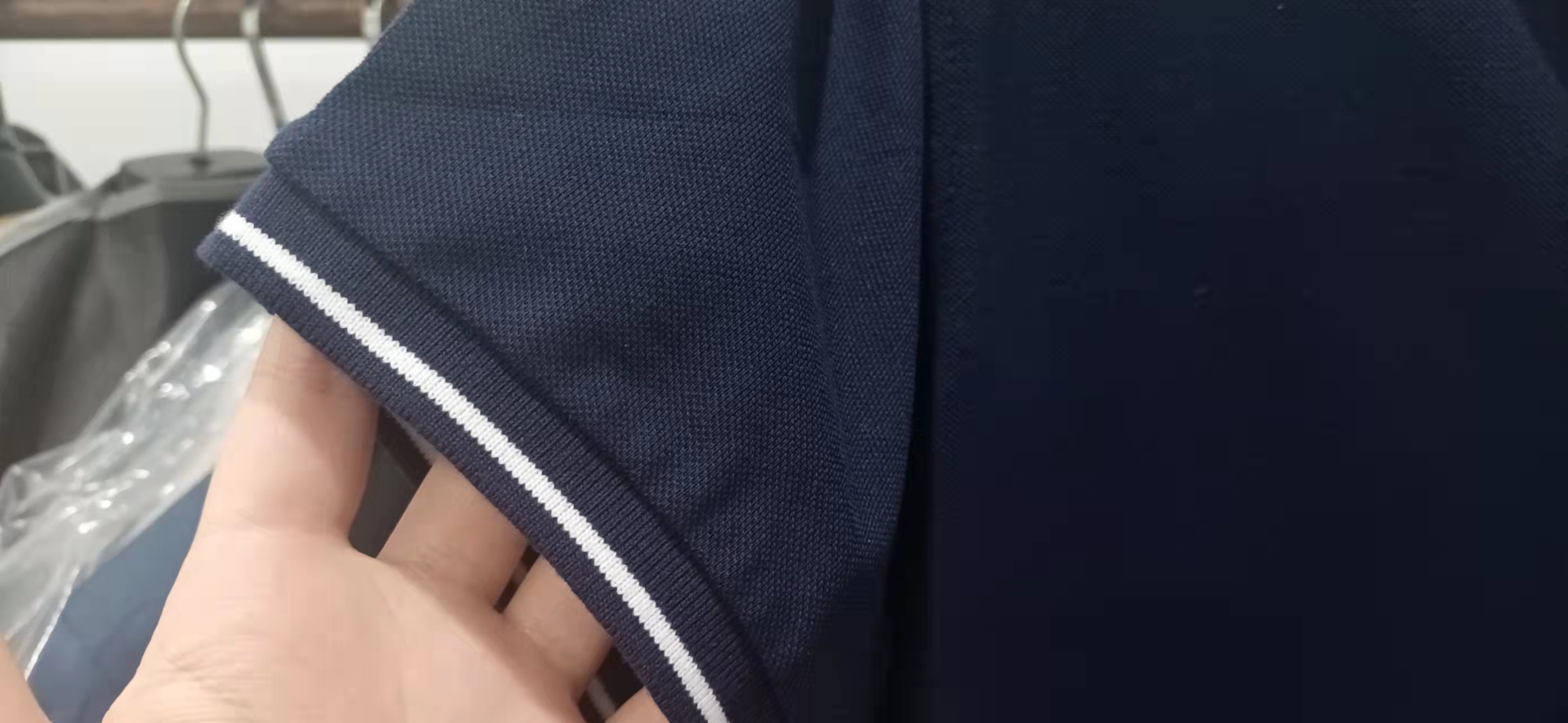 polo衫袖子細節展示
