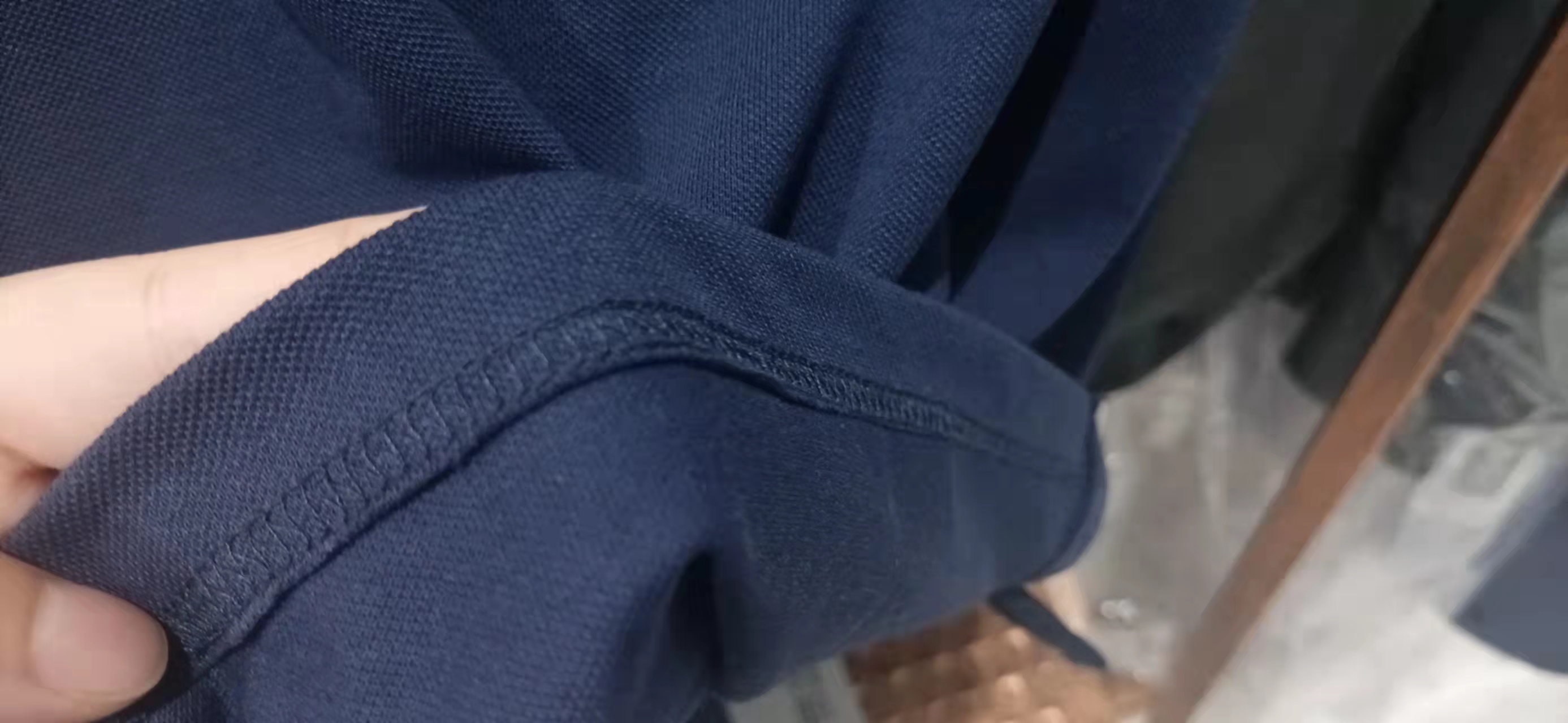 polo衫走線細節展示
